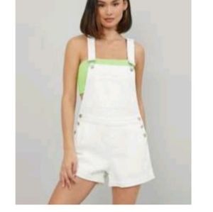 WOMENS WHITE DENIM OVERALL SHORTS SIZE 29